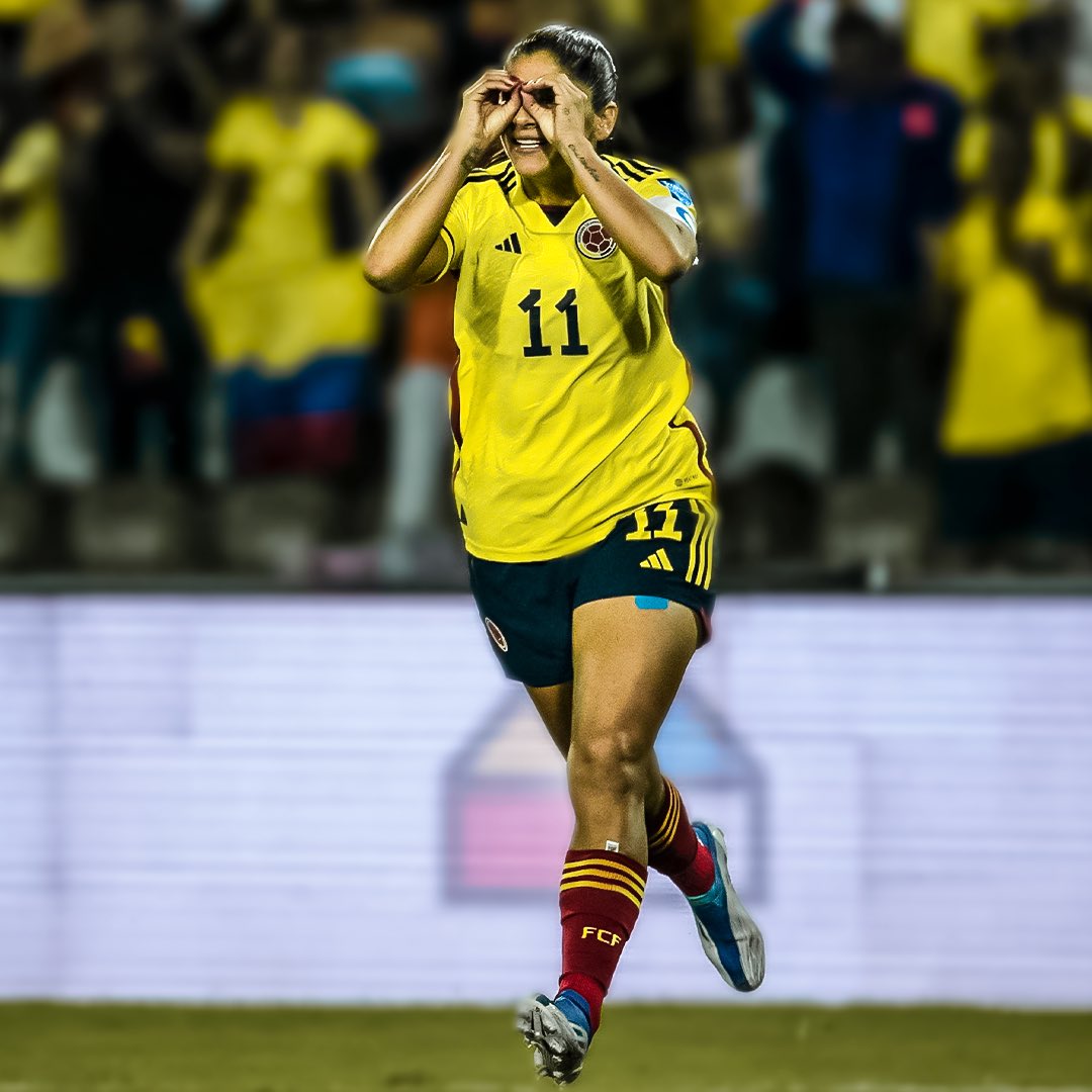 Catalina Usme celebrando su gol ante Chile en la Copa América femenina 