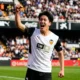 Ryunosuke Sato Valencia debut goal celebration Japanese winger