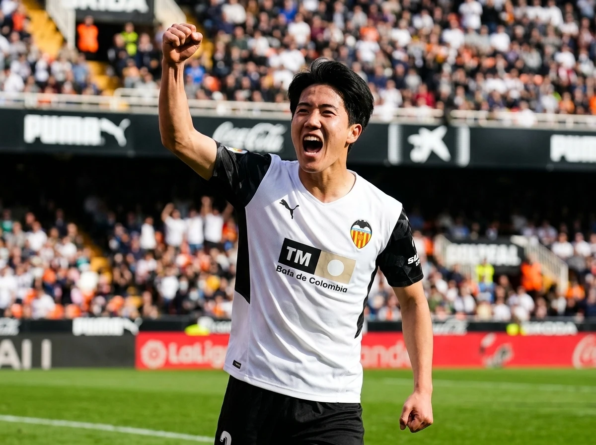 Ryunosuke Sato Valencia debut goal celebration Japanese winger