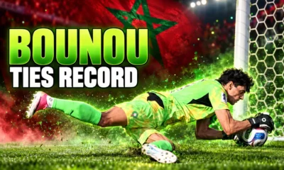 Yassine Bounou penalty save Kylian Mbappe World Cup